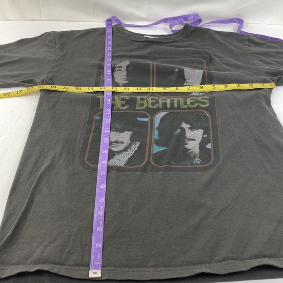 Beatles Apple Tee Shirt  White Album 2008 M/L ( On hold) - Picture 13 of 13